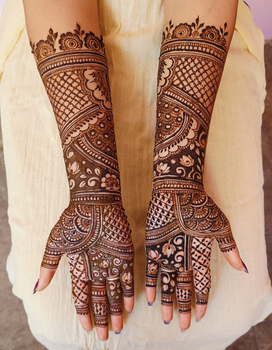 Trendy Mehendi Designs