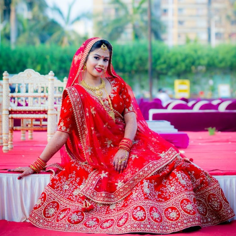 Let's Makeup by Simran Bhatia